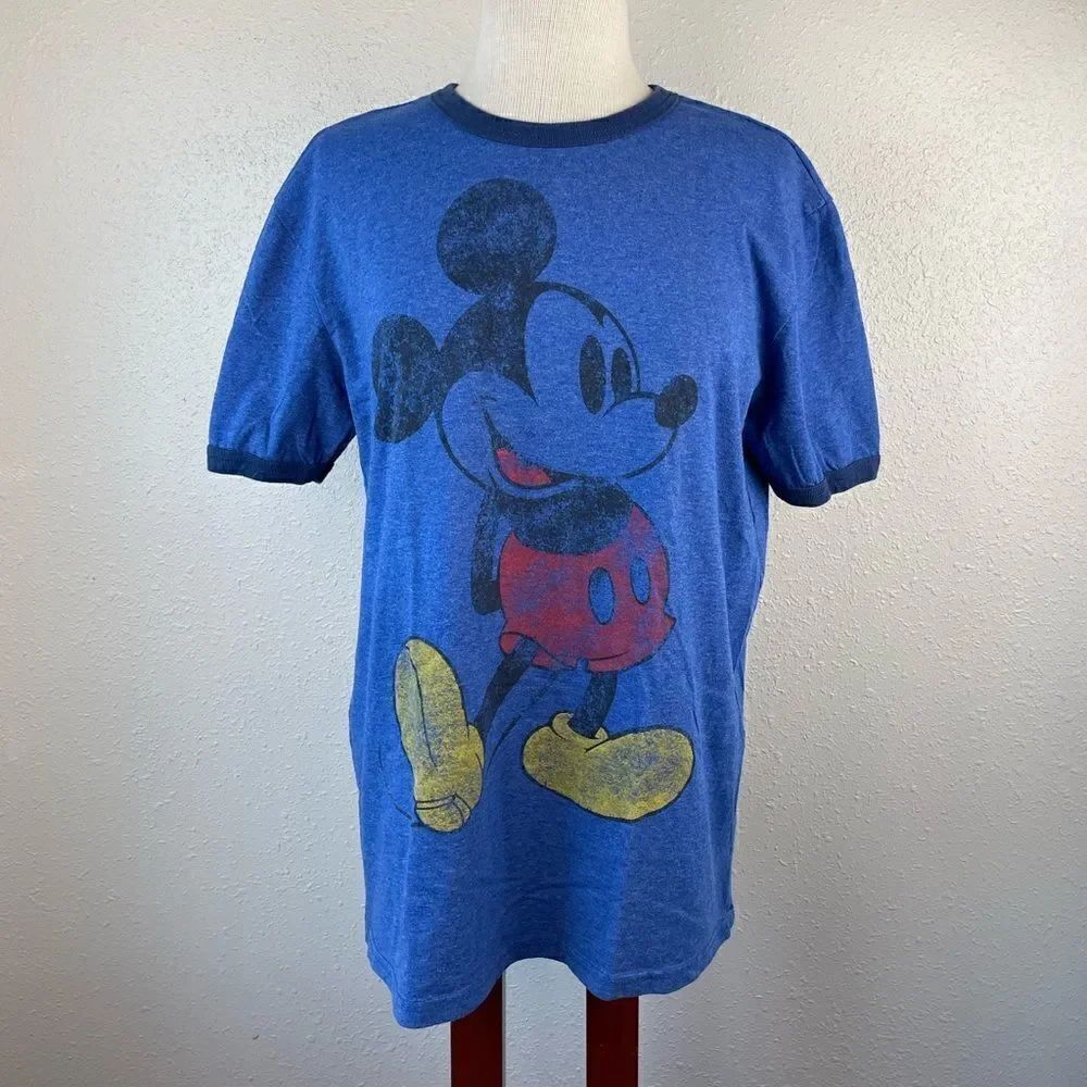 Disney Mickey Mouse T-Shirt Size M EUC